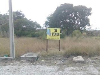 TERRENO EN VENTA EN FRACCIONAMIENTO CAMPESTRE GUADALUPE COUNTRY EN TUXTLA GUTIÉRREZ. ESTUPENDA UBICACIÓN E INMEJORABLE CLIMA.
