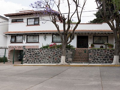  Casa en Venta en Colonial Satélite