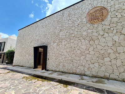 CASA EN VENTA  EN NUUKAN (Venado / Kéeh) EN CHOLUL, MERIDA, YUCATAN
