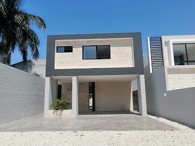CASA EN VENTA EN CHOLUL, MERIDA, YUCATAN