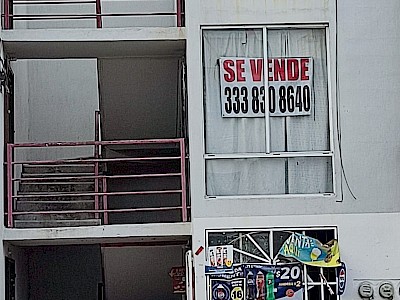 Hermosa y totalmente reacondicionada vivienda en Galatea 6B, Villas de la Hacienda