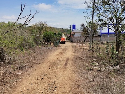 EXCELENTE TERRENO UBICADO EN LOS OLIVOS A 1000 MTS DE LA PISTA OCOZOCOAUTLA – TUXTLA GUTIÉRREZ.