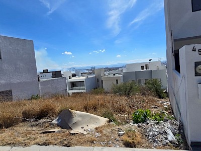 Venta 2 únicos terrenos en Lomas de Juriquilla. 