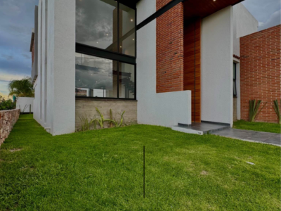 Hermosa casa de autor en Venta. 