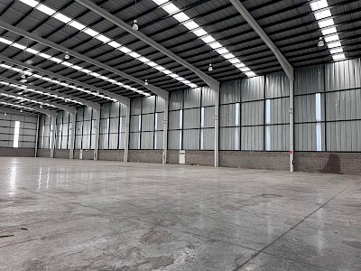 Nave industrial en RENTA
