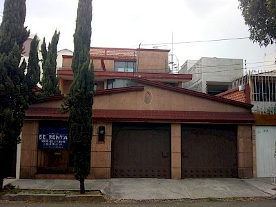 CASA EN RENTA EN AZCAPOTZALCO 